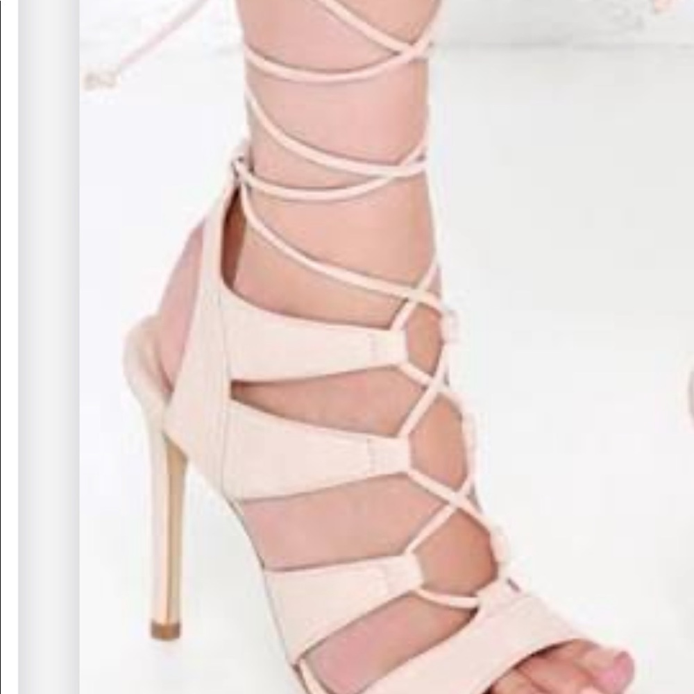 Steve Madden lace-up leather heels. Size 9
